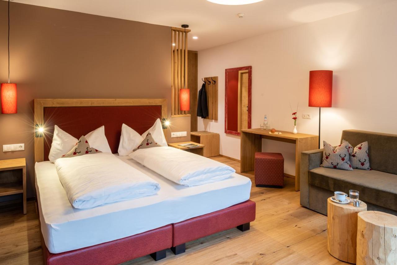 River Hotel Post تشينيز المظهر الخارجي الصورة